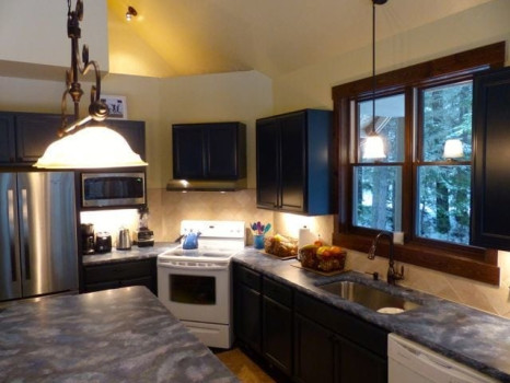 The 3'X7' Island Is The Perfect Space To Just Hang, With The Benefits Of Being Close To The Kitchen!